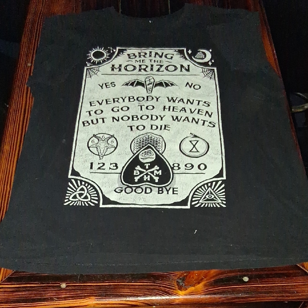 Bring Me The Horizon Mens 2xl Tshirt
